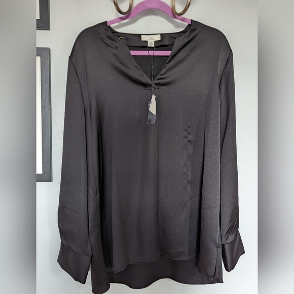 Halston Black Top NWT - Picture 1 of 6